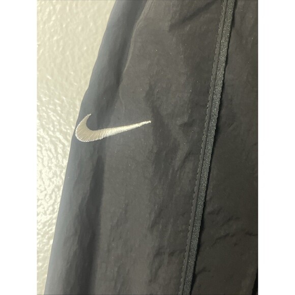 NIKE Windrunner High-Waisted Woven Open-Hem Pants Size XS Black NEW FV7655-010 - Picture 6 of 15